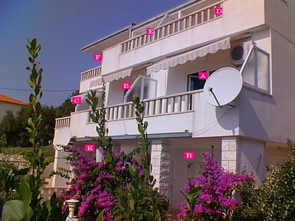 Apartments Mediteran Tice Exterior foto